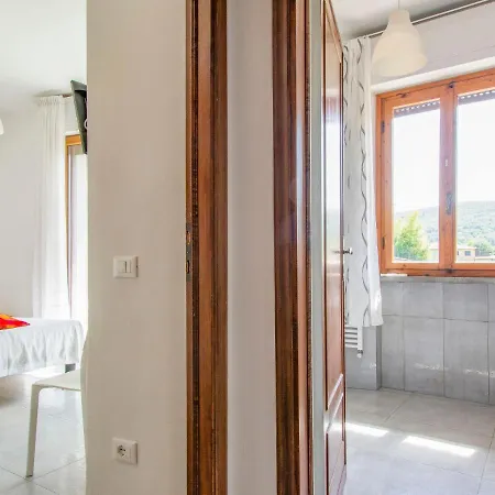 E Lamponi By Interhome Avane